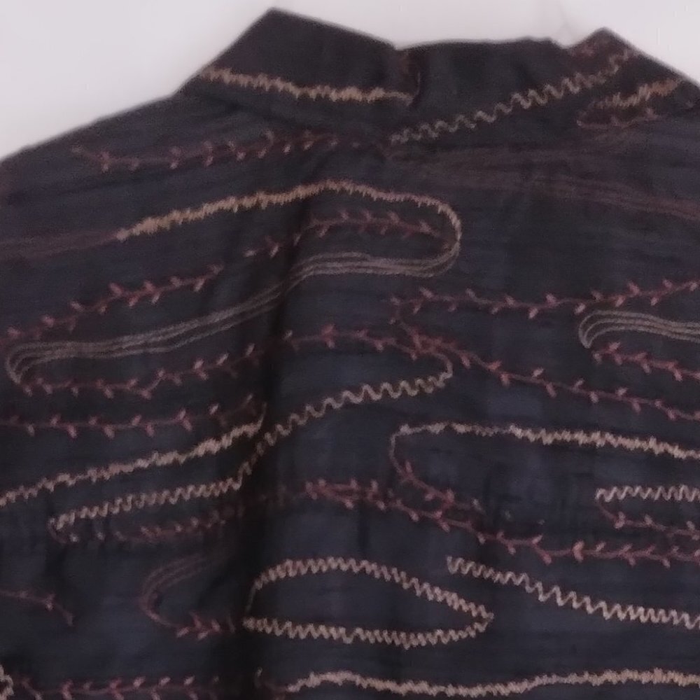 Chico's | Black 100% Silk Embroidered Shacket Jacket | Size M - Picture 6 of 7